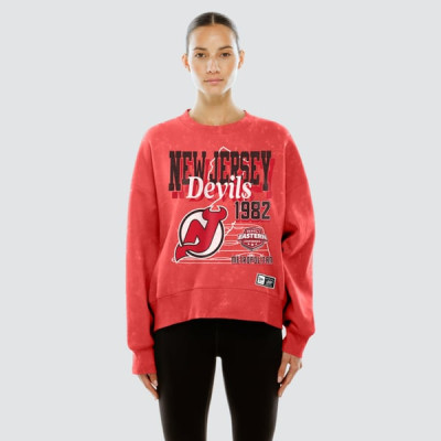 Женская свитшот New Jersey Devils New Era Red Throwback Mineral Wash French Terry Crew