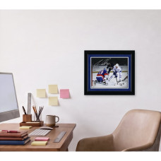 Фото с автографом Auston Matthews Toronto Maple Leafs Fanatics Authentic 8" x 10" Tying Franchise Goal Record Spotlight Фото с автографом Auston Matthews Toronto Maple Leafs Fanatics Authentic 8" x 10" Tying Franchise Goal Record Spotlight
