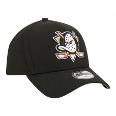 Подростковая Anaheim Ducks New Era Black 9FORTY A-Frame Adjustable Hat
