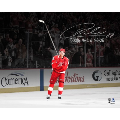Patrick Kane Detroit Red Wings Autographed Fanatics Authentic 16 x 20 500th NHL Goal Celebration Photograph with 500th NHL G 1-8-26 Inscription