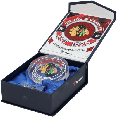 Duncan Keith Chicago Blackhawks Autographed Fanatics Authentic Crystal Puck - Filled with Ice from the 2023-24 Season