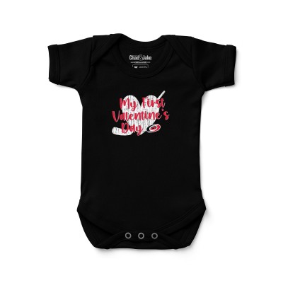 Малышам Carolina Hurricanes Chad & Jake Black Valentines Day Graphic Bodysuit