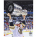 Фото с автографом Tyler Seguin Boston Bruins Fanatics Authentic 16 x 20 2011 Stanley Cup Champions Raising Cup