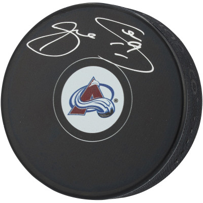 Joe Sakic Colorado Avalanche Autographed Fanatics Authentic Hockey Puck
