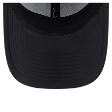 Бейсболка Boston Bruins New Era Black Blackout 39THIRTY Stretch