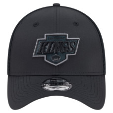 Бейсболка Los Angeles Kings New Era Black Blackout 39THIRTY Stretch Бейсболка Los Angeles Kings New Era Black Blackout 39THIRTY Stretch