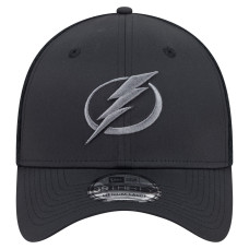 Бейсболка Tampa Bay Lightning New Era Black Blackout 39THIRTY Stretch Бейсболка Tampa Bay Lightning New Era Black Blackout 39THIRTY Stretch