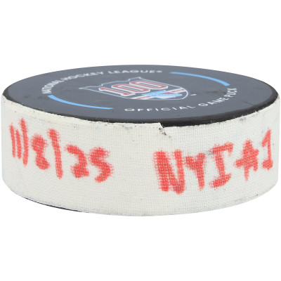 Bo Horvat New York Islanders Fanatics Authentic Game-Used Goal Puck vs. New York Rangers on November 8, 2025 - First of Two Goals Scored