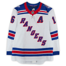 Игровая джерси Vincent Trocheck New York Rangers Fanatics Authentic #16 White Set 3 from the 2025-26 NHL Season Игровая джерси Vincent Trocheck New York Rangers Fanatics Authentic #16 White Set 3 from the 2025-26 NHL Season