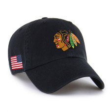 Бейсболка Unisex Chicago Blackhawks 47 Black Heritage Flag Clean Up