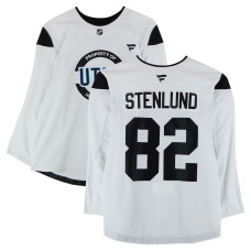 Тренировочный джерси Kevin Stenlund Utah Mammoth Fanatics Authentic White from the 2024-25 NHL Season Тренировочный джерси Kevin Stenlund Utah Mammoth Fanatics Authentic White from the 2024-25 NHL Season