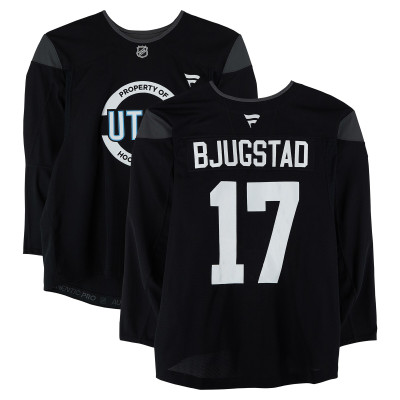 Тренировочный джерси Nick Bjugstad Utah Mammoth Fanatics Authentic Black from the 2024-25 NHL Season