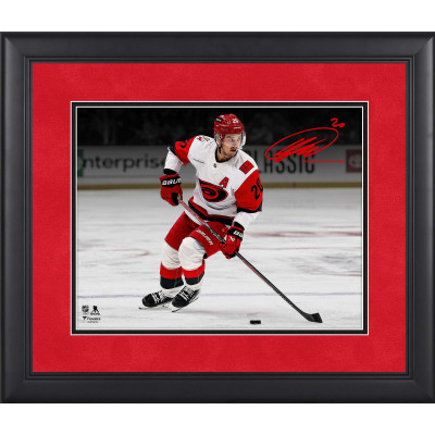 Фото в рамке Sebastian Aho Carolina Hurricanes Facsimile Signature Fanatics Authentic 11 x 14 Spotlight
