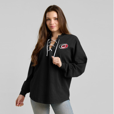 Женская Футболка с длинным рукавом Carolina Hurricanes Fanatics Black 2026 Stanley Cup Champions Lace-Up Spirit Jersey