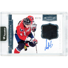 Карточка Alexander Ovechkin Washington Capitals Autographed 2012 Panini Dominion Dual-Color Game Used Relic #97 #3/25
