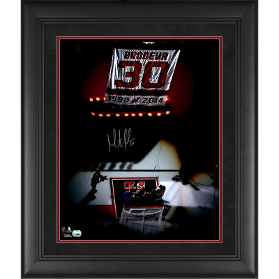 Фото с автографом New Jersey Devils Martin Brodeur Fanatics Authentic Framed 16 x 20 Jersey Retirement Night Banner Raising