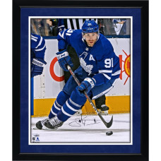 Фото с автографом John Tavares Toronto Maple Leafs Fanatics Authentic 16" x 20" Blue Jersey Skating with Puck Фото с автографом John Tavares Toronto Maple Leafs Fanatics Authentic 16" x 20" Blue Jersey Skating with Puck