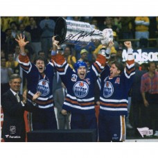 Autographed Edmonton Oilers Mark Messier Fanatics Authentic 8 x 10 Raising Cup Photograph