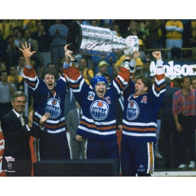 Autographed Edmonton Oilers Mark Messier Fanatics Authentic 16 x 20 Raising Cup Photograph