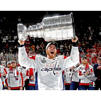 Unsigned Washington Capitals John Carlson Fanatics Authentic 2018 Stanley Cup Champions Raising Cup Photograph