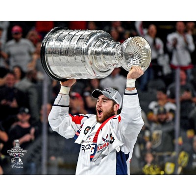 Unsigned Washington Capitals Tom Wilson Fanatics Authentic 8 x 10 2018 Stanley Cup Champions Raising Cup Photograph