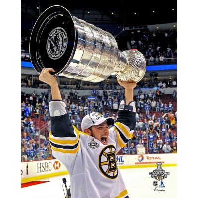 Unsigned Boston Bruins Tyler Seguin Fanatics Authentic 2011 Stanley Cup Champions Raising Cup Photograph