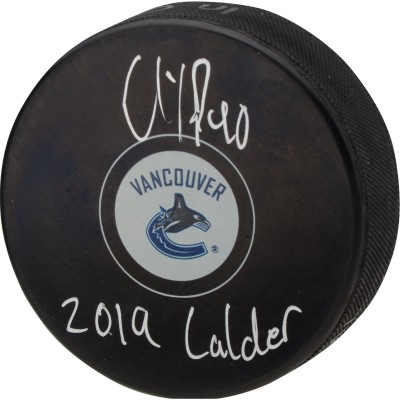 Шайба с автографом Elias Pettersson Vancouver Canucks Fanatics Authentic Autographed with 2019 Calder Inscription