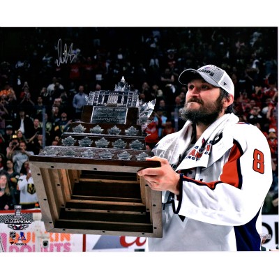 Autographed Washington Capitals Alex Ovechkin Fanatics Authentic 16 x 20 Holding Conn Smythe Photograph
