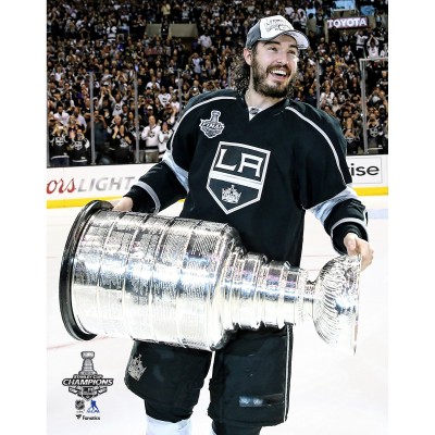Unsigned Los Angeles Kings Drew Doughty Fanatics Authentic 2014 Stanley Cup Champions Raising Cup Photograph