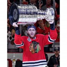 Unsigned Chicago Blackhawks Patrick Kane Fanatics Authentic 2015 Stanley Cup Champions Raising Cup Photograph