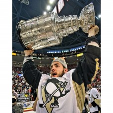 Unsigned Pittsburgh Penguins Kris Letang Fanatics Authentic 2009 Stanley Cup Champions Raising Cup Photograph Unsigned Pittsburgh Penguins Kris Letang Fanatics Authentic 2009 Stanley Cup Champions Raising Cup Photograph