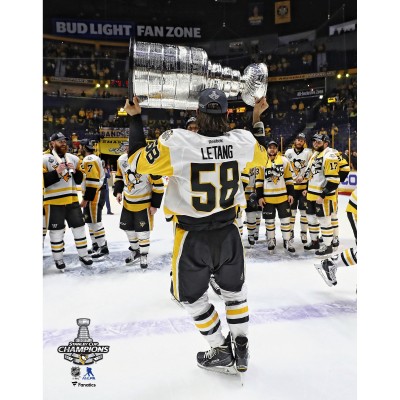 Unsigned Pittsburgh Penguins Kris Letang Fanatics Authentic 2017 Stanley Cup Champions Raising Cup Photograph