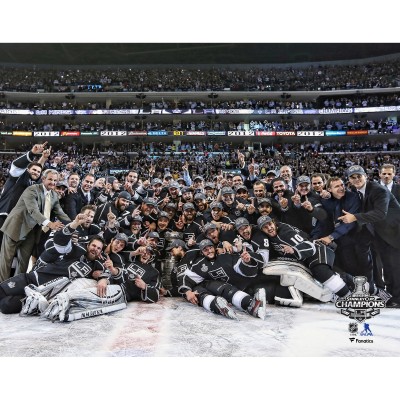 Unsigned Los Angeles Kings Fanatics Authentic 2012 Stanley Cup Champions Team Celebration Photograph