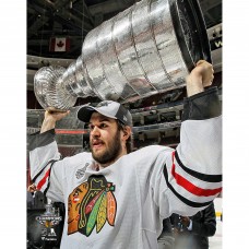 Unsigned Chicago Blackhawks Brent Seabrook Fanatics Authentic 2010 Stanley Cup Champions Raising Cup Photograph