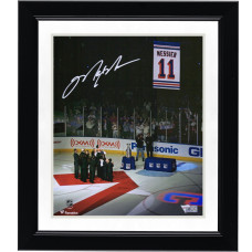 Фото с автографом New York Rangers Mark Messier Fanatics Authentic 8 x 10 Jersey Retirement Night Banner Raising Фото с автографом New York Rangers Mark Messier Fanatics Authentic 8 x 10 Jersey Retirement Night Banner Raising