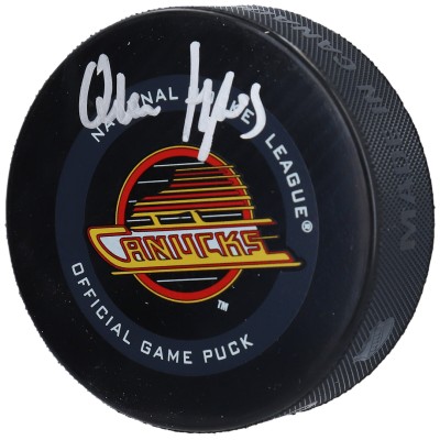 Шайба с автографом Quinn Hughes Vancouver Canucks Fanatics Authentic Black Skate Throwback Logo Official