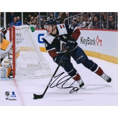 Autographed Colorado Avalanche Nathan MacKinnon Fanatics Authentic 8 x 10 Navy Jersey Skating Photograph