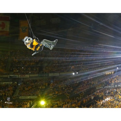 Unsigned Nashville Predators Gnash Fanatics Authentic Pregame Rappelling Entrance Photograph