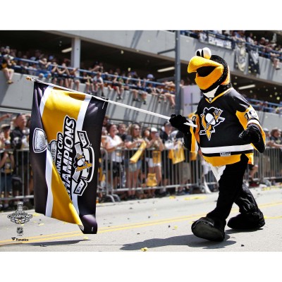 Unsigned Pittsburgh Penguins Iceburgh Fanatics Authentic 2016 Stanley Cup Champions Parade Photograph