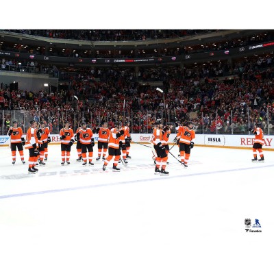 Unsigned Philadelphia Flyers Fanatics Authentic 2019-20 Team Celebration Photo