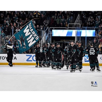 Unsigned San Jose Sharks Fanatics Authentic 2019-20 Team Celebration Photo