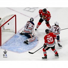 Unsigned Chicago Blackhawks Jonathan Toews Fanatics Authentic 2020 Stanley Cup Qualifiers Game 3 Game-Winning Goal vs. Edmonton Oilers Photograph