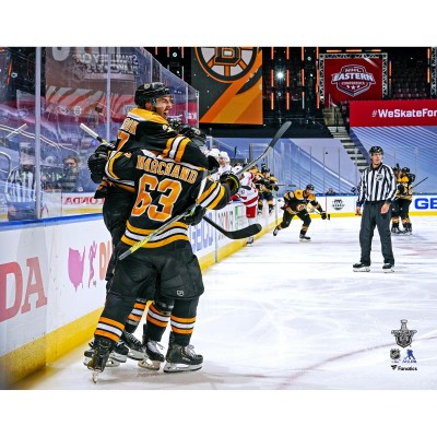 Unsigned Boston Bruins Patrice Bergeron Fanatics Authentic 2020 Stanley Cup Playoffs Game 1 vs. Carolina Hurricanes Overtime Game-Winning Goal Celebration Photograph