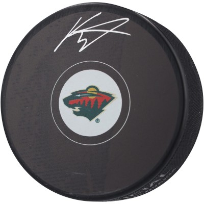 Шайба Autographed Minnesota Wild Kirill Kaprizov Fanatics Authentic