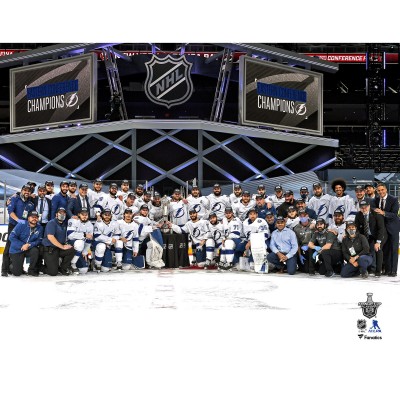 Unsigned Tampa Bay Lightning Fanatics Authentic 2020 Eastern Conference Champions Team Celebration Photograph