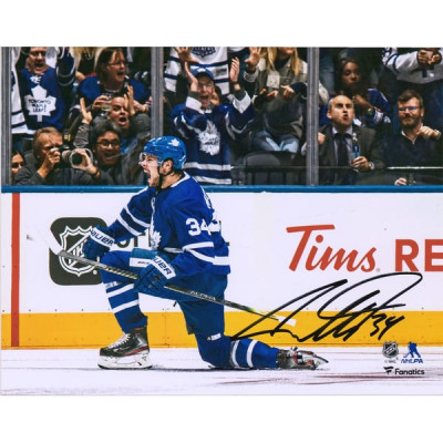 Фото с автографом Auston Matthews Toronto Maple Leafs Fanatics Authentic 8" x 10" Blue Jersey Goal Celebration