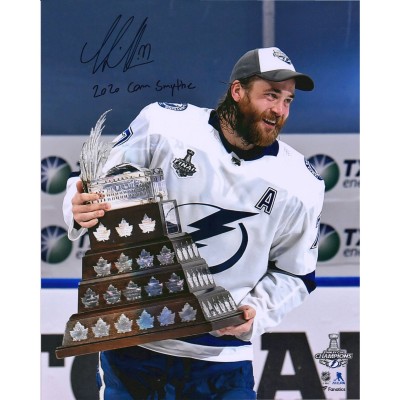 Autographed Tampa Bay Lightning Victor Hedman Fanatics Authentic 16 x 20 2020 Stanley Cup Champions Raising Conn Smythe with 2020 Conn Smythe Inscription
