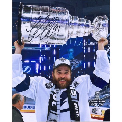 Autographed Tampa Bay Lightning Victor Hedman Fanatics Authentic 8 x 10 2020 Stanley Cup Champions Raising Cup Photograph