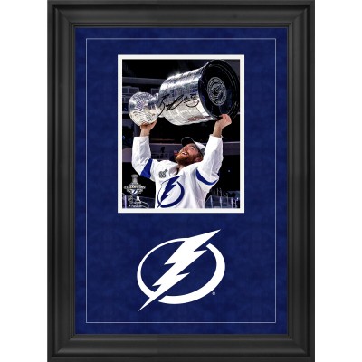 Autographed Tampa Bay Lightning Brayden Point Fanatics Authentic Deluxe Framed 8 x 10 2020 Stanley Cup Champions Raising Cup Photograph
