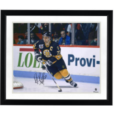 Фото с автографом Boston Bruins Ray Bourque Fanatics Authentic 16 x 20 Black Jersey Skating Фото с автографом Boston Bruins Ray Bourque Fanatics Authentic 16 x 20 Black Jersey Skating